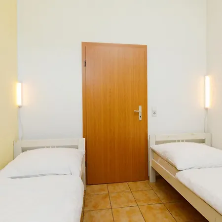 Muschel By Interhome Daire Penzance